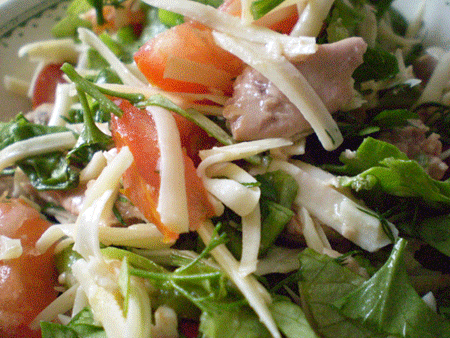 Салат из печени трески